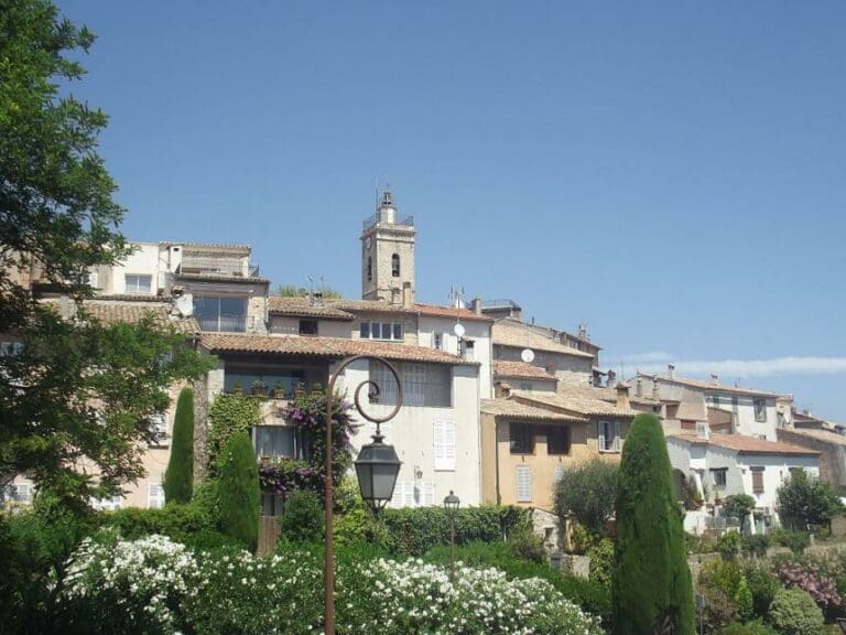 Helmut Elsners Villa soll verkauft werden — Bild: Rinaldi  / Wikimedia (BY-SA 3.0)