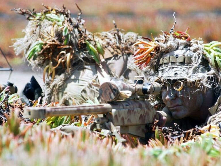 IS-Kämpfer mit Schuss aus 3,5 Kilometer getötet — Bild: United States Navy SEALs / Wikimedia (PD)
