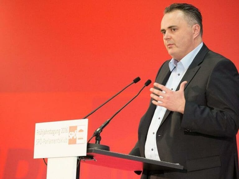Der Burgenländer Doskozil beklagt die Inhaltsleere der SPÖ unter Pamela Rendi-Wagner.