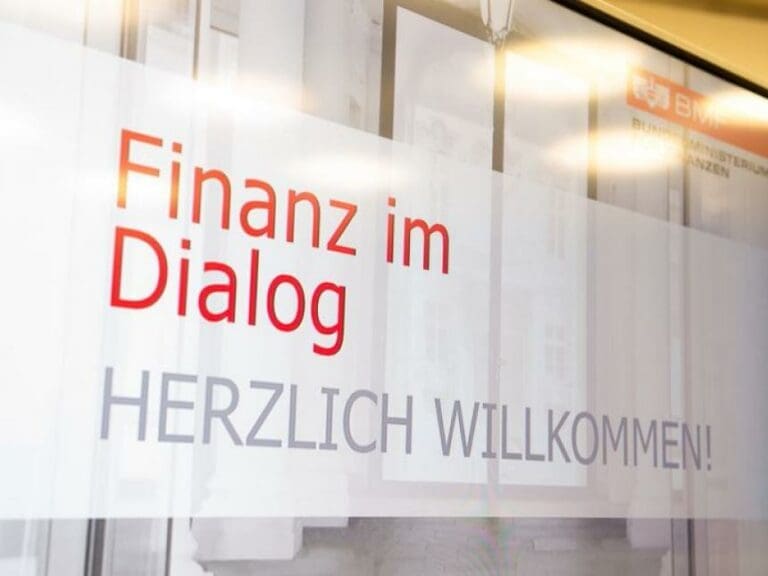 Zahlreiche Übergriffe gegen Finanzbeamte — Bild: Quelle/Copyright (c): BMF/Wilke