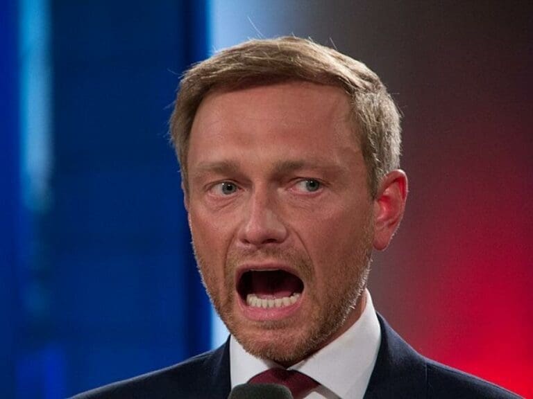 FDP-Chef Christian Lindner hat reichlich Stoff für Kritik an den gescheiterten Jamaika-Sondierungen.