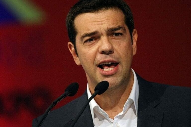 Tsipras erkauft Kredite mit Sozialabbau — Bild: FrangiscoDer/Wikimedia(CC BY-SA 3.0)