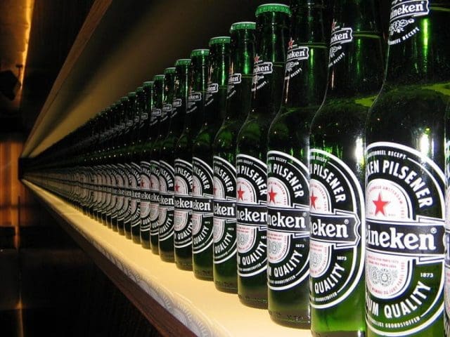 Nichts ist mehr sicher: In Wien-Margareten werden Kriminelle schon wegen ein paar Bierflaschen zum Räuber.