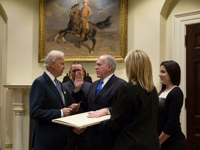 Ex-CIA-Direktor als Medien-Analyst bei NBC — Bild: White House/David Lienemann / Wikimedia (PD)