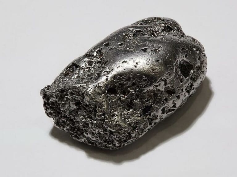 Platin/Palladium als Alternativen für Anleger? — Bild: Alchemist-hp / Wikimedia (GFDL-1.2)