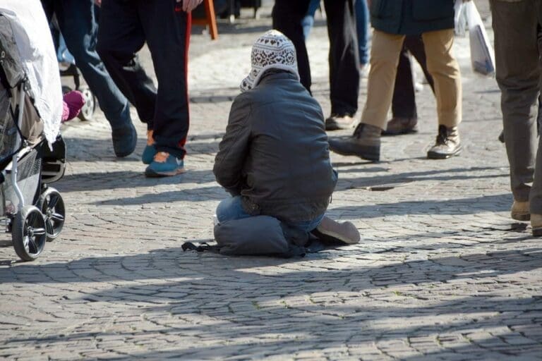 Bettler: Linke Anwälte gegen die Bevölkerung — Bild: fantareis / pixabay.com