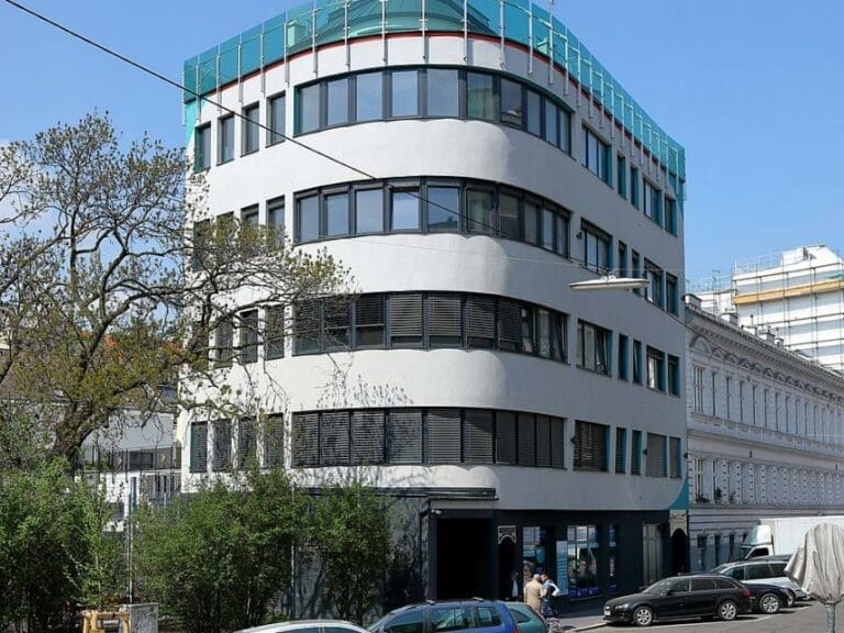 Wien: Jahrelang schob die rot-grüne Regierung Steuergeld an den Moscheeverein ATIB — Bild: Bwag / Wikimedia (CC BY-SA 4.0)
