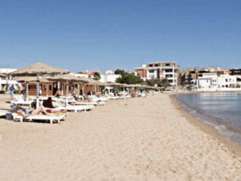 Tote und Verletzte bei islamistischem Terrorattentat an ägyptischem Badestrand — Bild: Ilonamay / Wikimedia (CC BY-SA 3.0)