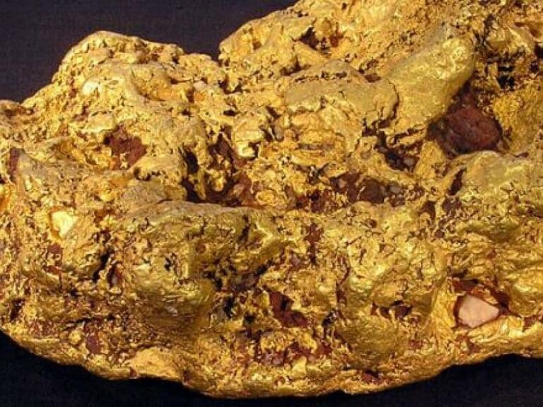 Goldnuggets aus Venezuela wurden in die Türkei geschickt und lagern nach Veredelung dort.