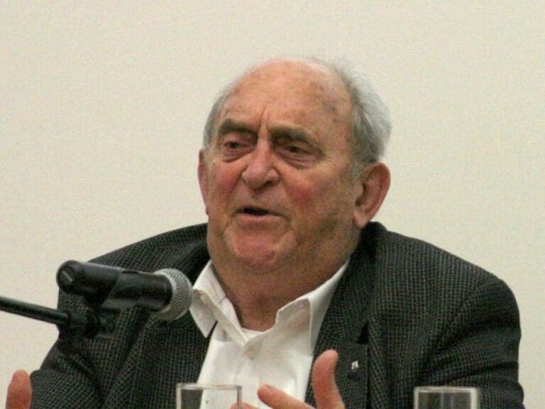 ANC-Veteran Goldberg gegen Genossen Zuma — Bild: Ric Lander / Wikimedia (CC-BY-SA-4.0)