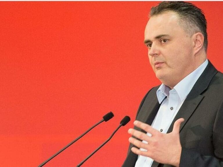 SPÖ-Versager schlagen weiter wild um sich — Bild: SPÖ Presse und Kommunikation / Wikimedia (CC-BY-SA-2.0)