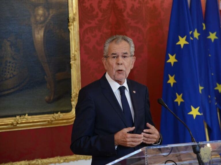 Kurios: Van der Bellen trifft Donald Trump — Bild: Unzensuriert.at
