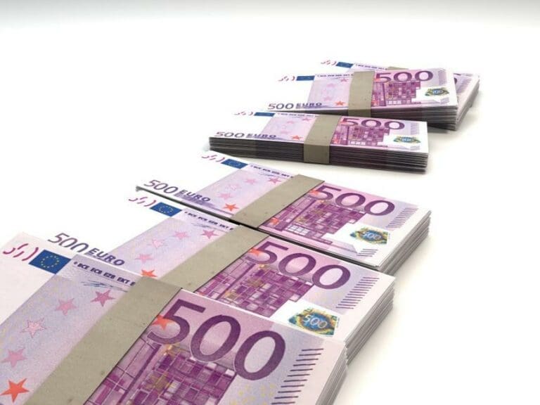 Schelling hält Schutz des Bargelds für EU-Sache — Bild: PublicDomainPictures / pixabay.com