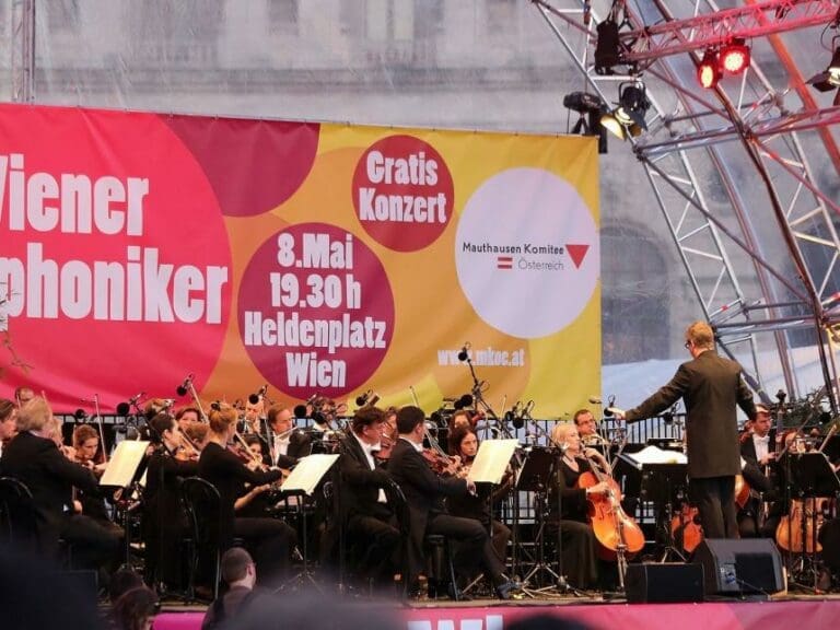 Am 8. Mai wird auf dem Heldenplatz das „Fest der Freude“ gefeiert – heuer wurde es eine Wahlkampfveranstaltung für Rot, Schwarz und Grün.
