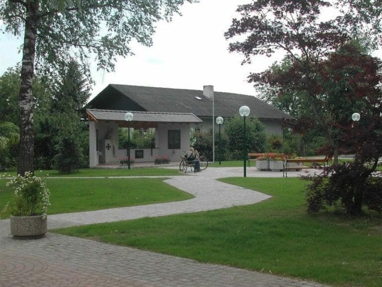 Urlaub mit schrecklichem Ende Iraker stach bei Heimreise Ehefrau vor