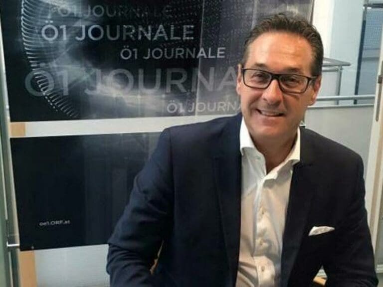 Ö1-Fragen an Strache mit SPÖ-Vorwürfen ident — Bild: HC Strache / Facebook