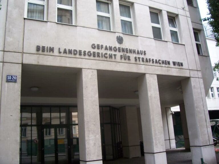 Tschetschene schoss Bruder nieder - Prozess — Bild: User:Plani / de:Benutzer:Plani / wikimedia.org (PD-self)