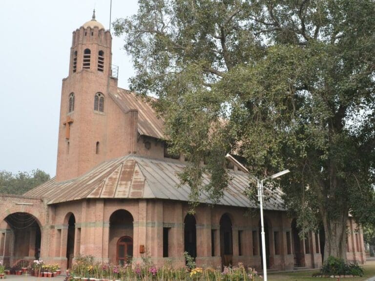 Grausamer Anschlag auf Christen in Pakistan — Bild: Khalid Mahmood / Wikimedia (CC BY-SA 3.0)