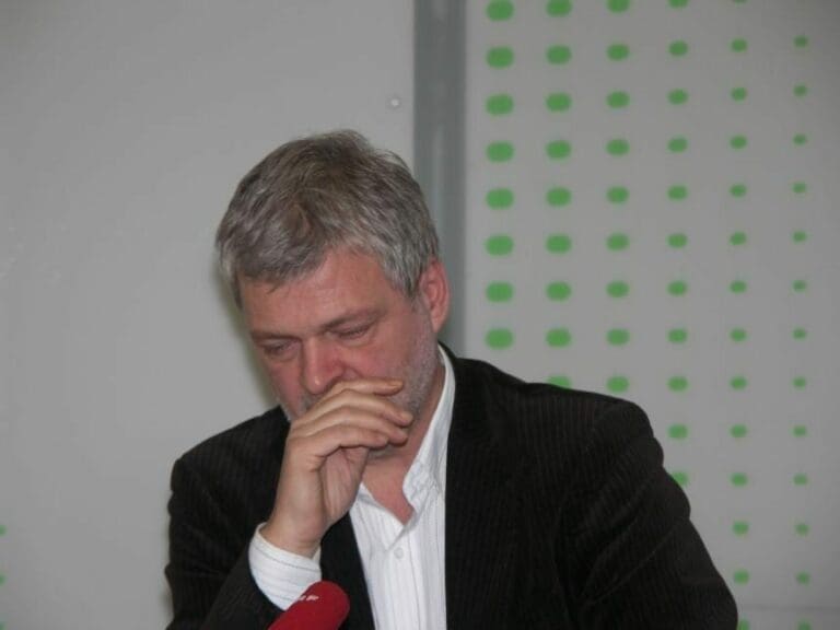 Grüner Öllinger wegen Hasspostings verurteilt — Bild: Unzensuriert.at