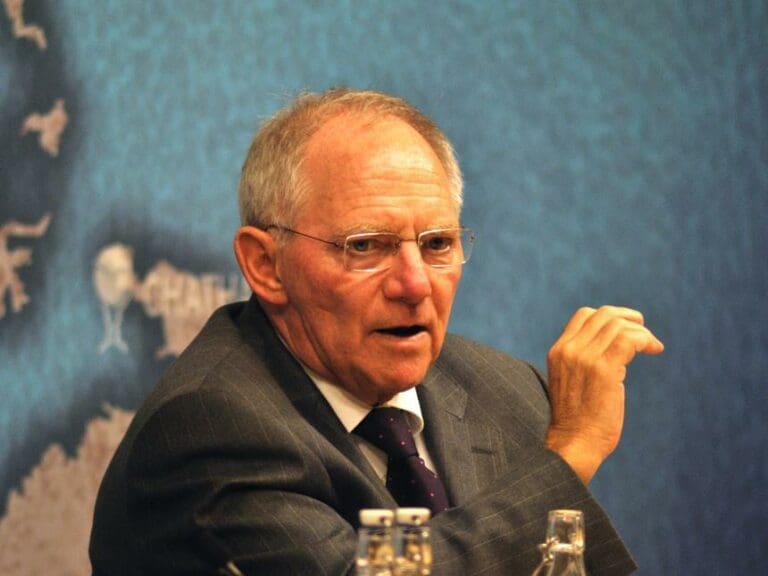 Schäuble: Christen könnten vom Islam Toleranz und Gastfreundlichkeit lernen — Bild: Chatham House / Wikimedia (CC BY 2.0)