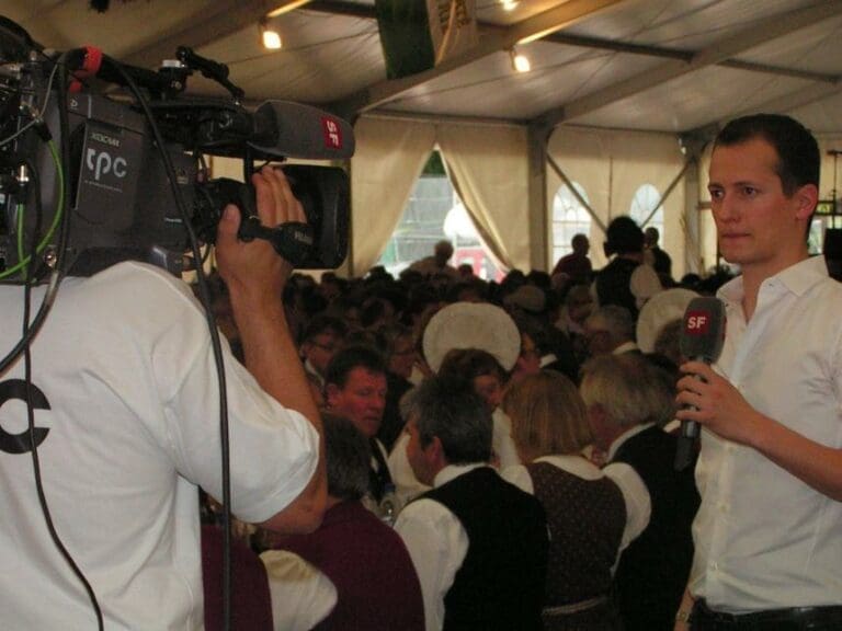 Landbauer und Abwerzger – zwei “Fake News”- Beispiele in Österreich — Bild: Pakeha / Wikimedia (CC BY-SA 3.0)