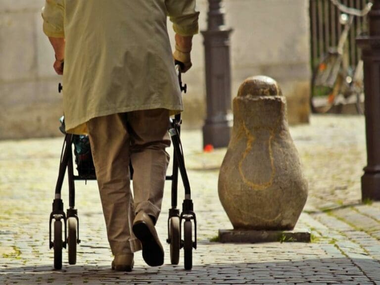 Brutaler Überfall auf 86-Jährige mit Pfefferspray — Bild: pixabay.com / CC0 Public Domain