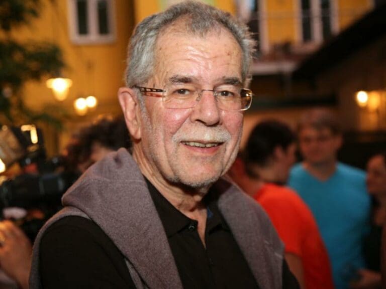 Muslime stehen voll hinter Van der Bellen — Bild: Franz Johann Morgenbesser from Vienna, Austria - IMG_8870 / Wikimedia CC BY-SA 2.0