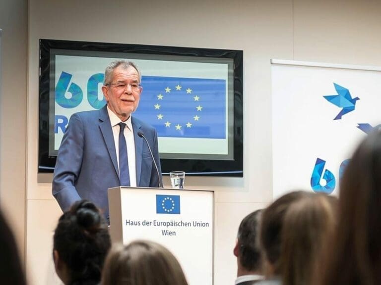 VdBs irrer NS-Vergleich verhöhnt jüdische Opfer — Bild: Carina Karlovits/HBF