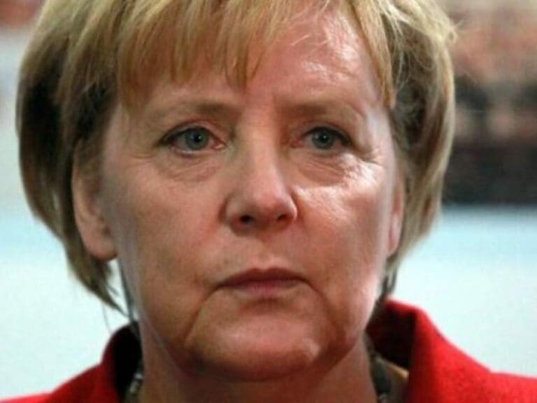 Merkel mahnt Offenheit und Toleranz ein — Bild: Armin Kübelbeck / Wikimedia (CC BY-SA 3.0)