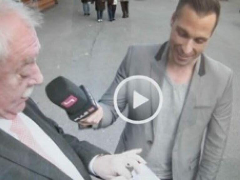 Peinlich: Häupl hat nur 500-?-Scheine im Sack — Bild: Screenshot Puls 4
