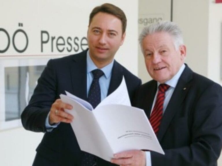 OÖ: "Blauer Meilenstein" im ÖVP-FPÖ-Pakt — Bild: Andreas Maringer