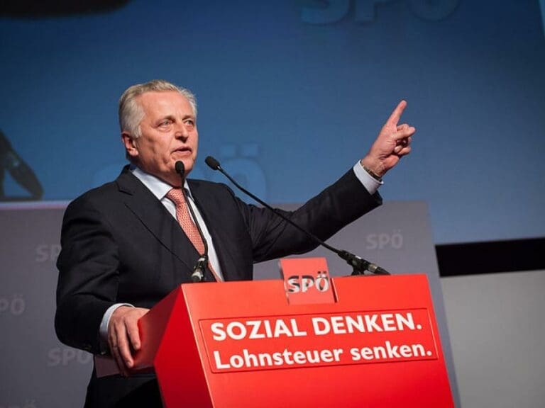Hundstorfer-Protegé muss bei Conwert gehen — Bild: SPÖ Presse und Kommunikation/Wikimedia(CC BY-SA 2.0)