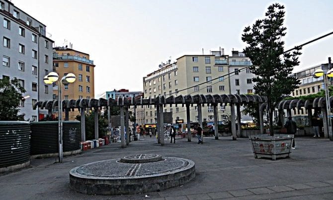 Reumannplatz