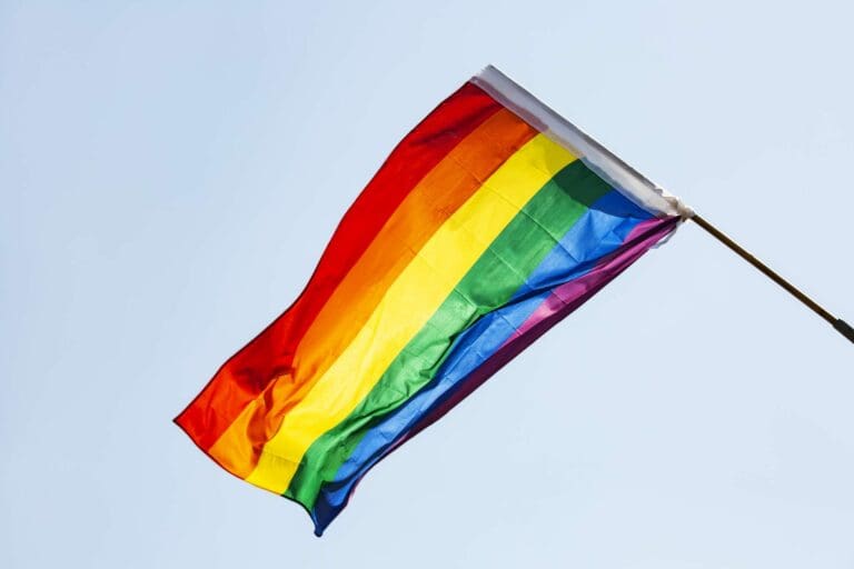 Homo-Agenda: Grüne wollen Volksverhetzung ausweiten — Viculia / depositphotos.com