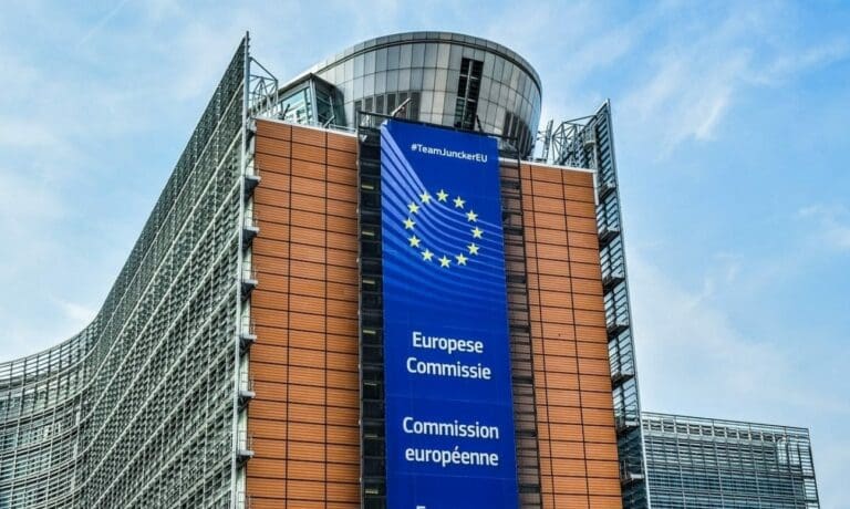 Mehr EU im BRD-Schulunterricht gefordert — dimitrisvetsikas1969 / pixabay.com