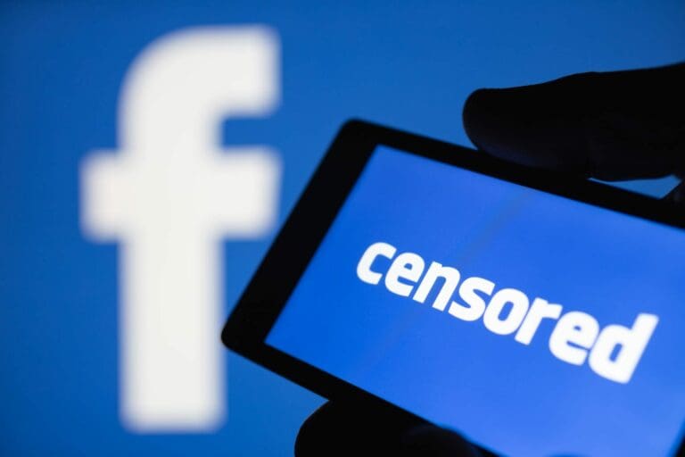 Facebook löscht "Compact"-Magazin — inkytape / depositphotos.com
