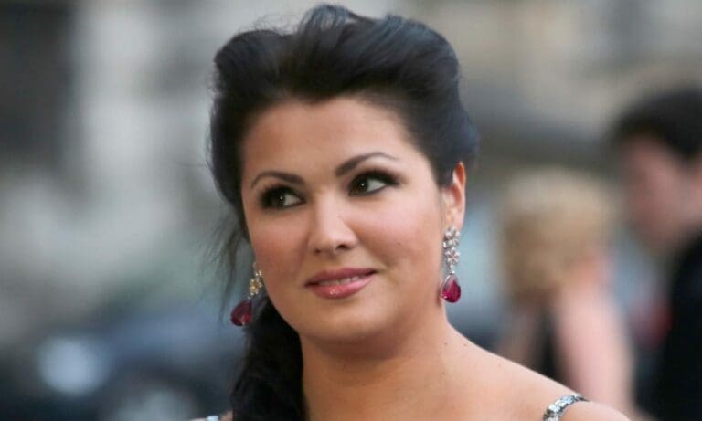Anna Netrebko — Manfred Werner (Tsui) / Wikimedia CC BY-SA 3.0