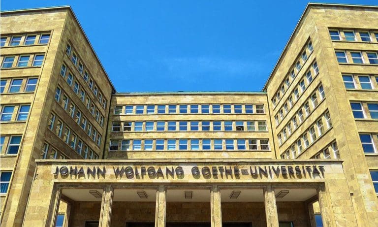 Polizei befreit Uni-Hörsaal von Klima-Terroristen — Kiefer / wikimedia commons (CC BY SA 2.0)