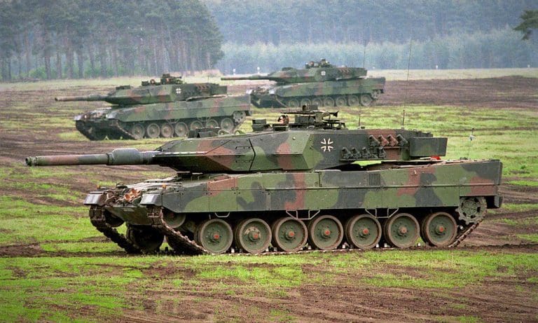 Leopard 2 könnte Entscheidung bringen — Bundeswehr-Fotos / wikimedia (CC-BY-2.0)
