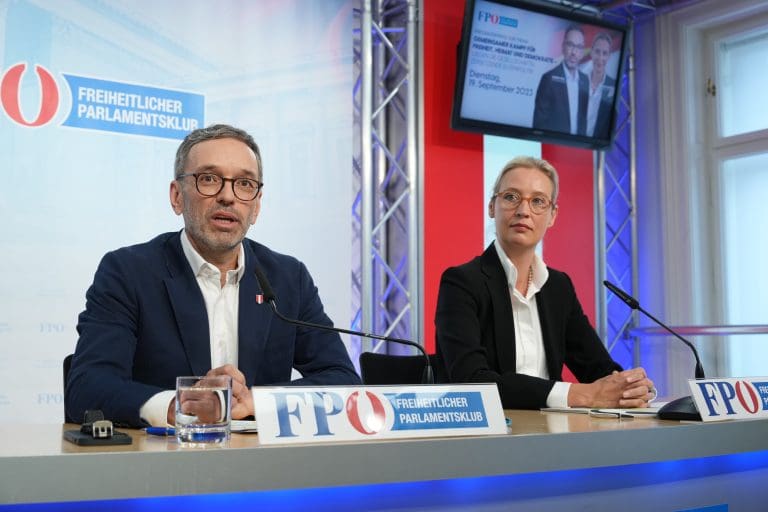 Herbert Kickl und Alice Weidel — Alois Endl