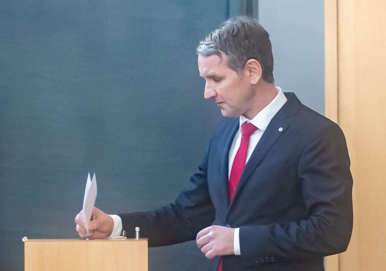 Magazin „Focus“ mit widerlichem Angriff auf Höckes Privatsphäre — Steffen Prößdorf / wikimedia (CC-BY-SA-4.0)
