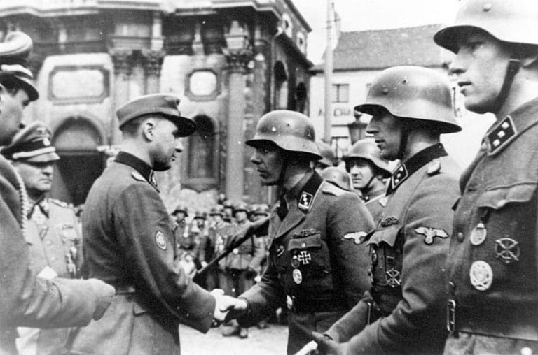 Zeitgeschichte: Hitlers belgischer Helfer Degrelle — Unknown author / wikimedia.org (CC0 1.0 Deed)