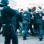 Linksextremisten-Polizei-1024x576