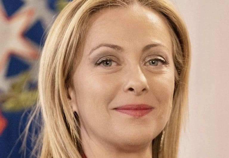 49 illegale Einwanderer nach Albanien verschifft — Regierung Italiens / Wikimedia (CC BY 3.0 IT Deed)