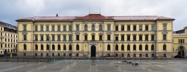 Afrikanischer Asylant mit HIV vergewaltigte Frau — Tuxyso, wikimedia.org  (CC BY-SA 3.0)