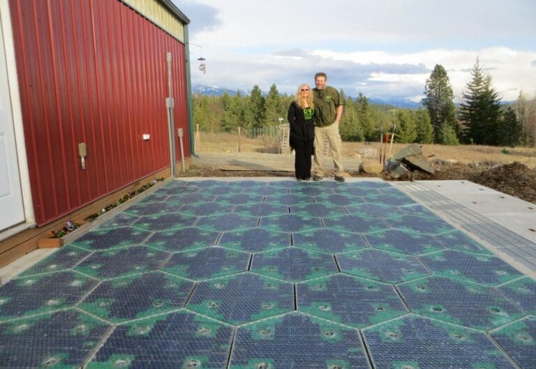 Fass ohne Boden: Solarstraße wird abgerissen — Wikimedia (CC BY-SA 1.0)