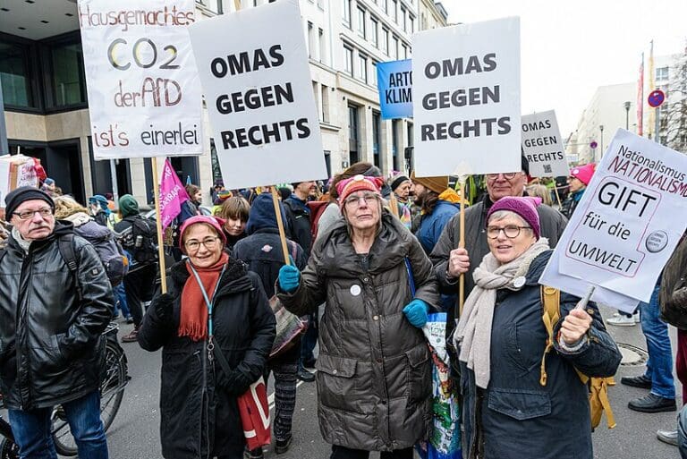 Hunderttausende Euro für die NGO-Imagepflege — Stefan Müller / wikimedia.org (CC-BY-2.0)