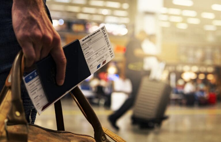 Reisepass mit Boardingkarte — Deactivated / pixabay.com