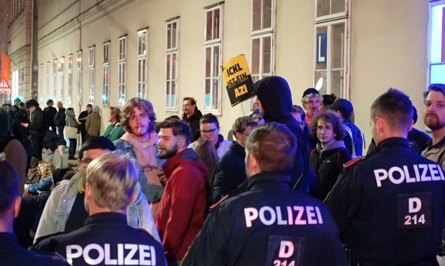 Polizei, Antifa-Proteste