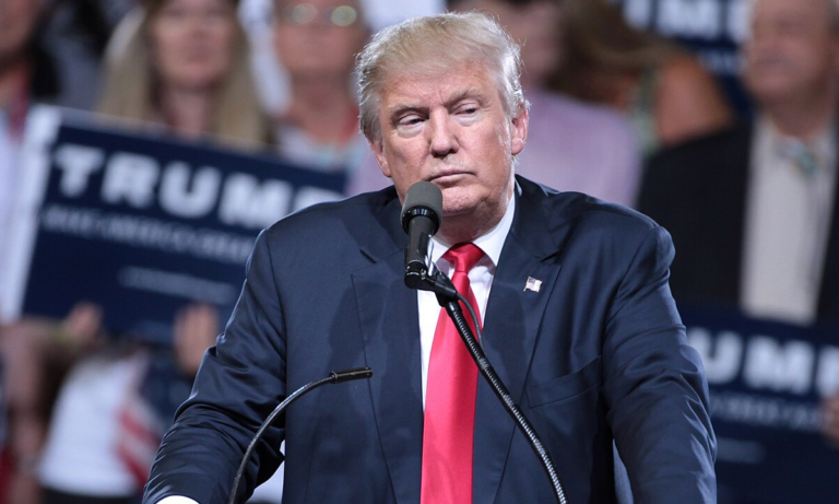 Trump nutzt "X"-Strafe für Pauschalkritik an EU — Gage Skidmore / Wikimedia (CC BY 2.0)